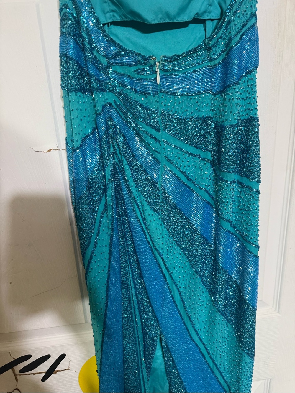 Cache beaded dress - Picture 6 of 7